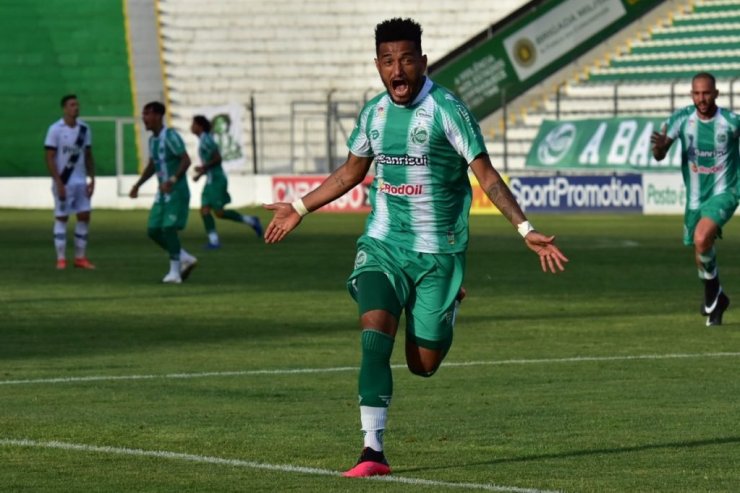 «Жувентуде» — «Сан-Паулу». Прогноз на матч чемпионата Бразилии (25.07.2025)